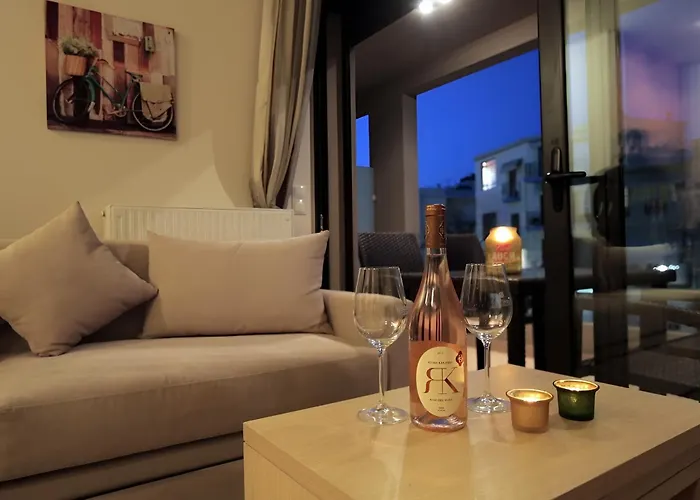 Onyx City Center Apartment With Parking