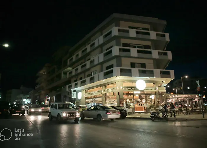 Onyx City Center Apartment With Parking