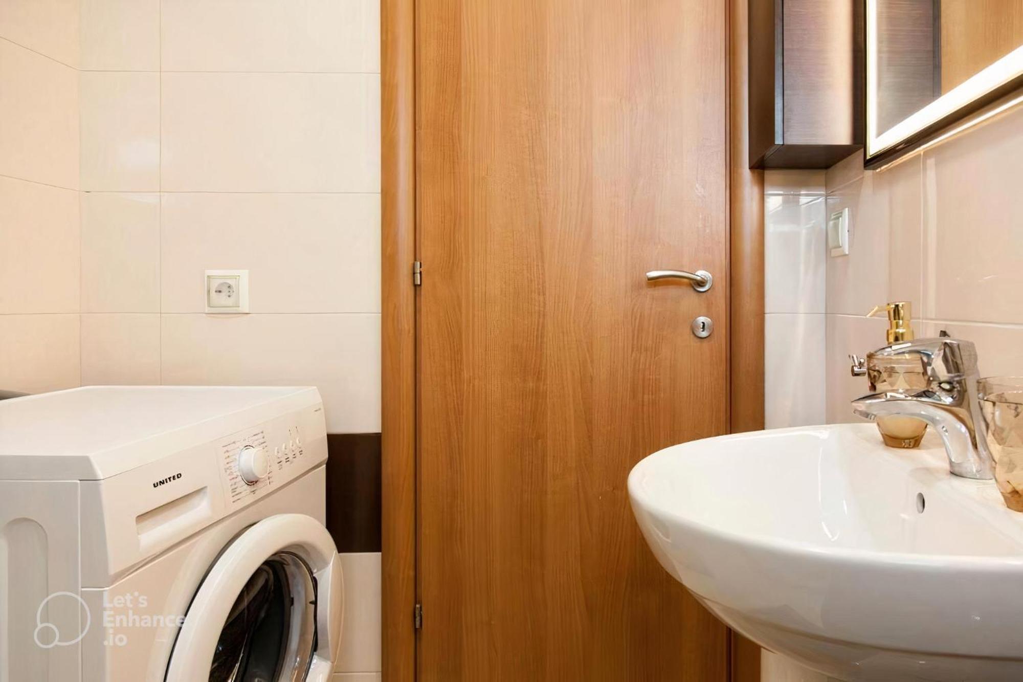 Onyx Center Apartment Iraklio